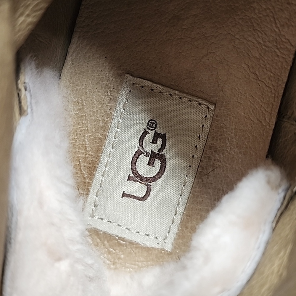 UGG Fringe Suede Moccasins - Sand Size 9.5 - Picture 9 of 10